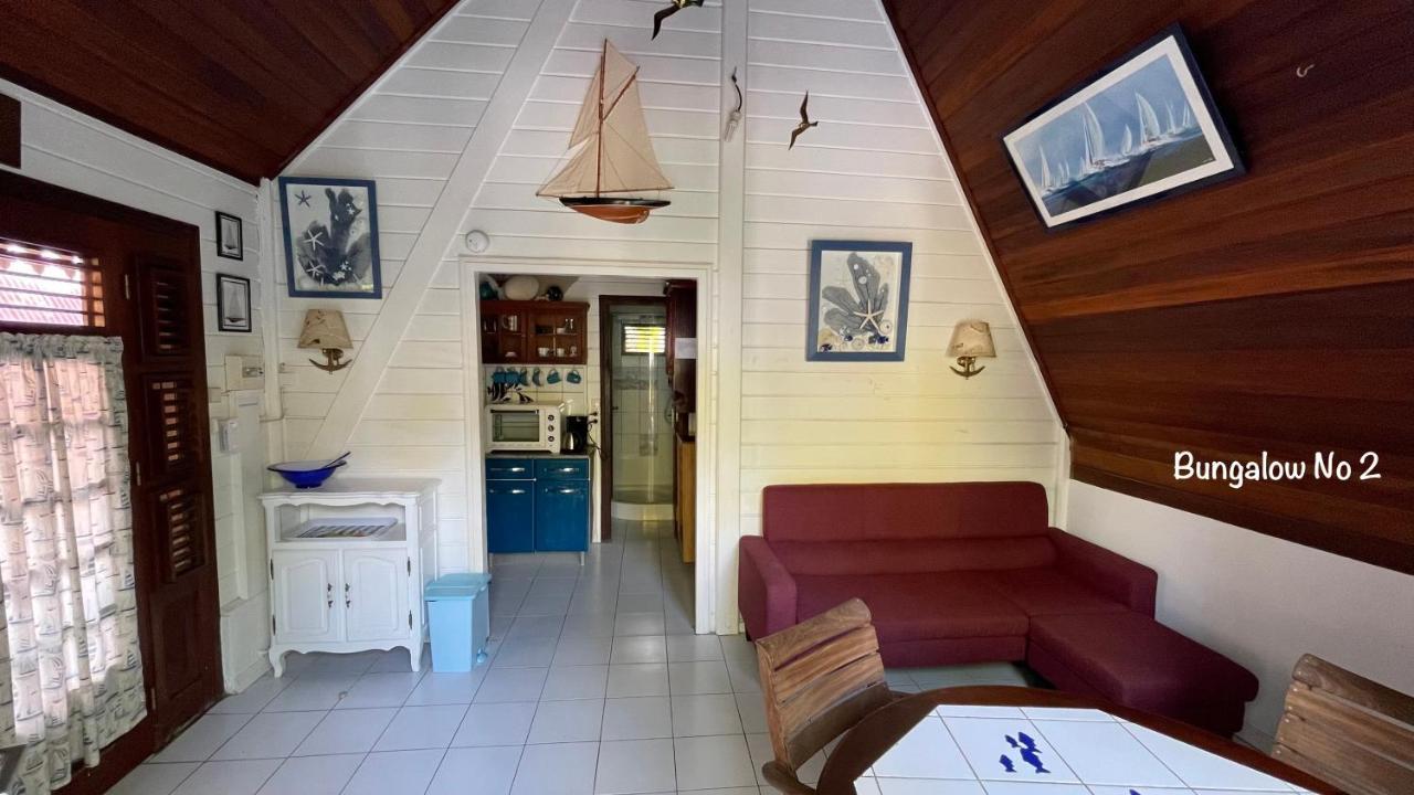 Les Bungalows De La Plage La Trinite Luaran gambar