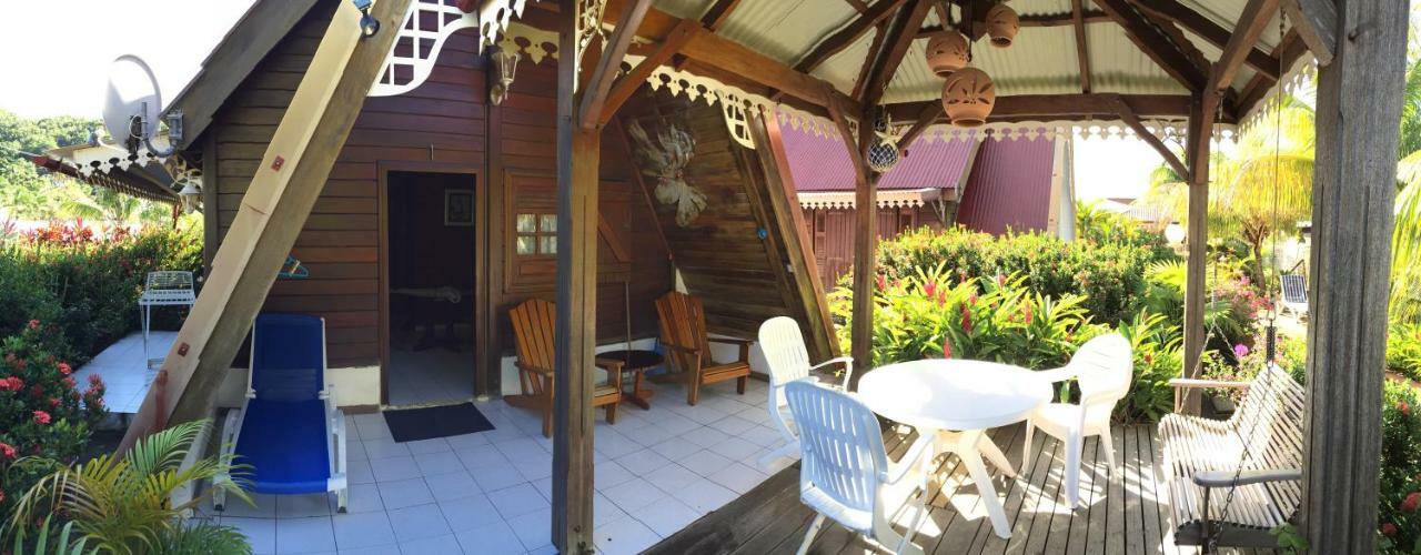 Les Bungalows De La Plage La Trinite Luaran gambar